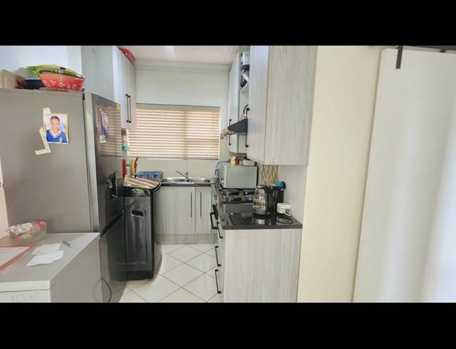 2 BEDROOM TOWNHOUSE FOR SALE IN KIBLER PARK